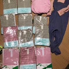 介護用つなぎ服 パジャマ 13点セット　まとめ売りの画像