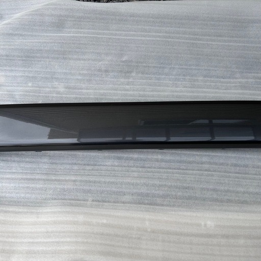 【新車取り外し】スズキ 新型ハスラー 純正フロントバンパーガーニッシュ
