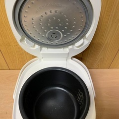 ✅アイリスオーヤマジャー炊飯器✅ ✅RC-MD50-W✅の画像