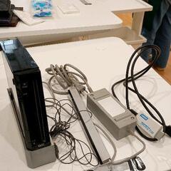 0508-214 Wii本体　一部破損あり　スーパーマリオブラザ...