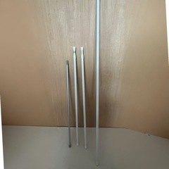 取引中　 突っ張り棒　4本