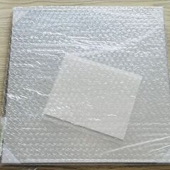 【未使用】アイクラシ(Ikurashi) 【割れない鏡】どこでも貼れる 鏡 超軽量 浴室 玄関 子供部屋 (30×30cm 4枚セット)の画像
