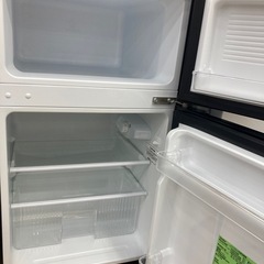 【トレファク高槻店】安心の1年間保証！取りに来られる方限定！comfeeの2ドア冷蔵庫のご紹介です！の画像