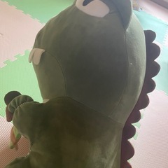 恐竜のぬいぐるみの画像