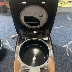 炊飯器の画像
