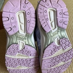 子供運動靴　18.5cmの画像