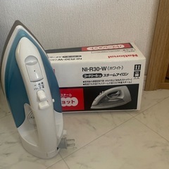 アイロン　新品未使用