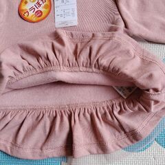 【新品】サイズ80　フリル付きトレーナー　の画像