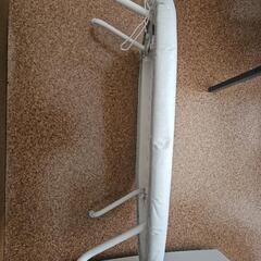 ニトリアイロン台の画像