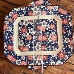 大皿２枚セット可愛い梅の花　和柄　大皿　パーティ用の画像