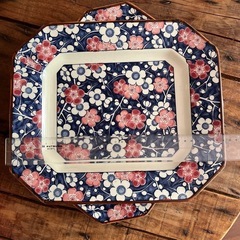 大皿２枚セット可愛い梅の花　和柄　大皿　パーティ用の画像