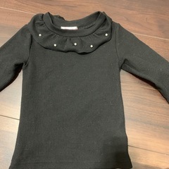 キッズトップス　黒　長袖110㎝の画像