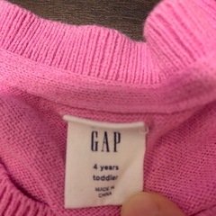 baby GAP カーディガン110センチの画像