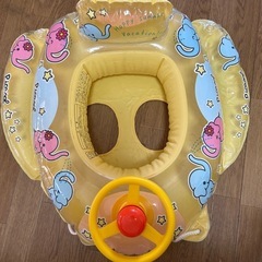 足入れ浮き輪の画像
