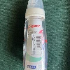 哺乳瓶　ピジョン　スリムタイプ