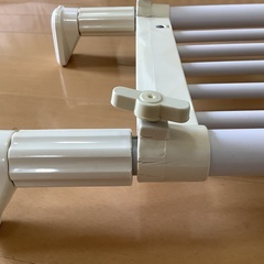 値下げ！突っ張り棚 トイレ 収納棚 伸縮 ワイド 難ありの画像