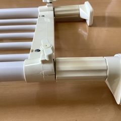 値下げ！突っ張り棚 トイレ 収納棚 伸縮 ワイド 難ありの画像