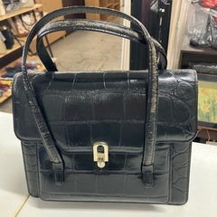 W2505-246 レザーハンドバッグ ブラック レディース 中古