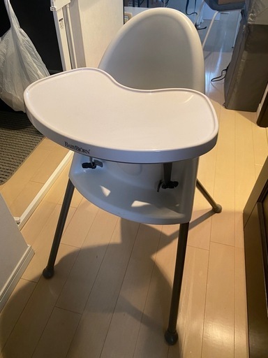 BABYBJÖRN ハイチェア ホワイト (ライライ) 浦和のベビー用品