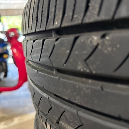225/45R17  94W