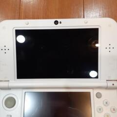 NEW 任天堂3DS LLの画像