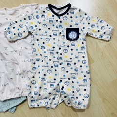 ベビー服　カバーオール　長袖　年中素材　50〜60cm 3点セットの画像