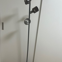 フロアランプ