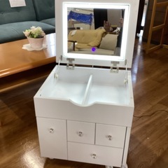 ライト付きドレッサー【町田市再生家具】250388の画像