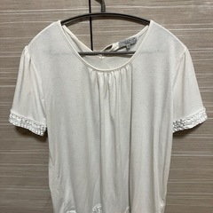レディースおしゃれTシャツ２点セット大きいサイズ
の画像