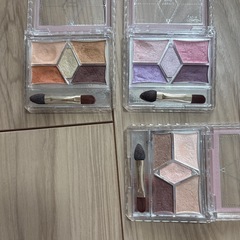 【取りに来てくださる方限定
】CANMAKE コスメセットの画像
