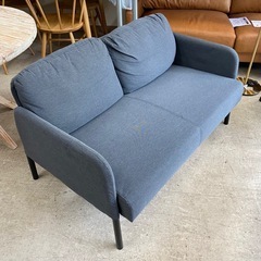 9874 IKEA イケア 2Pソファ ソファ ブルー 青 ミディアムブルー グロスタード 幅1210mm × 奥行780mm × 高さ680mm 座面高さ410mmの画像