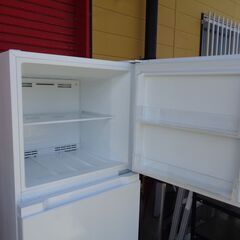 yselect　236L 2ドア 冷凍冷蔵庫　YRZ-F23K　2022年製　中古　②の画像
