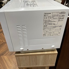 669 Panasonic パナソニック 電子レンジ 50/60Hz兼用 NE-FL1A-W 2023年製　の画像