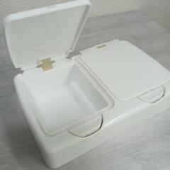【差し上げます】ワンプッシュ 蓋付き 小物入れの画像
