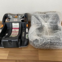 【譲渡先決定】チャイルドシート　ベビーカー　トラベルシステムの画像