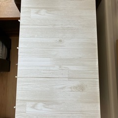 隙間収納チェストの画像