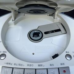 TISHIBA CDラジオカセットレコーダーの画像