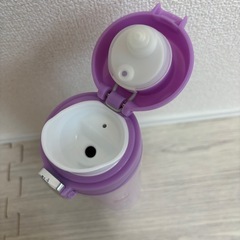 ミッフィ  ワンタッチ　600ml　水筒　の画像