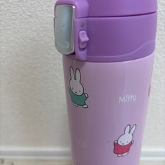 ミッフィ  ワンタッチ　600ml　水筒　の画像