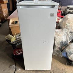 冷凍庫　2011年製品
