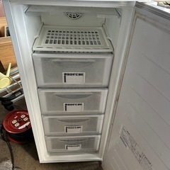 冷凍庫　2011年製品
の画像