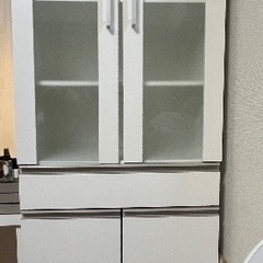 ニトリ 食器棚 