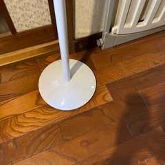 衣類ポールの画像