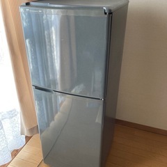 SANYO 2ドア冷凍庫&冷蔵庫 SR-14P 1998年製です。 