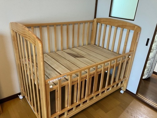 ベビーベッド【美品】