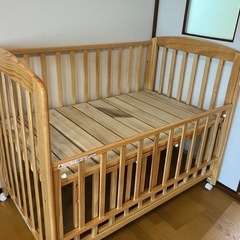 ベビーベッド【美品】の画像