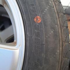 175/65r15夏タイヤホイール４本通しの画像