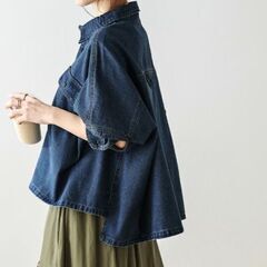 新品未使用 ショート デニムジャケット ポケット ドロップショルダーの画像