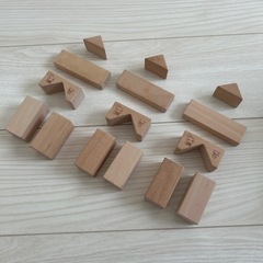 2.西松屋ミミちゃんつみき