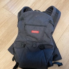 アンジェレッテ　ベビーキャリア